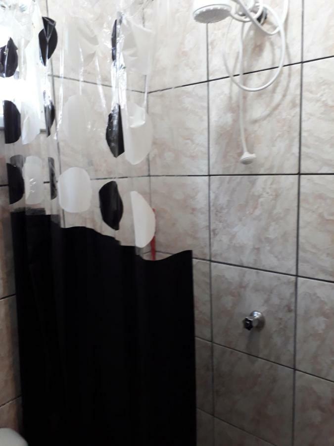 Suite Simples Com Entrada Independente Na Regiao Central De Araquari Eksteriør billede